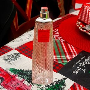 Givenchy Live Irrésistible